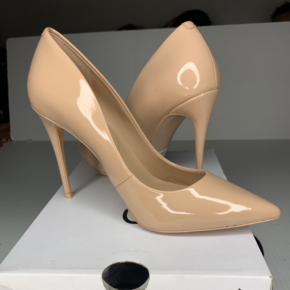 Aldo heels size 8.5